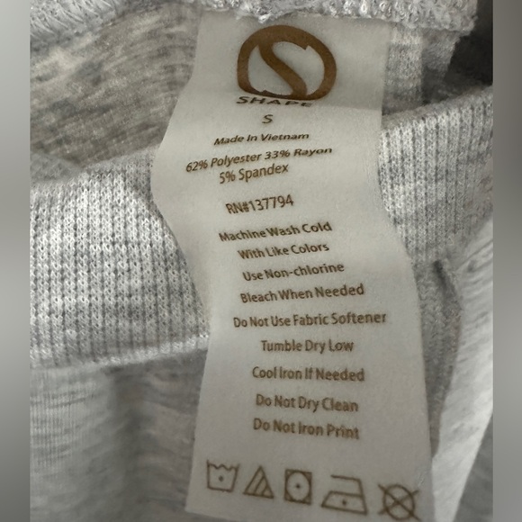 Shape French Terry Joggers - Picture 6 of 9